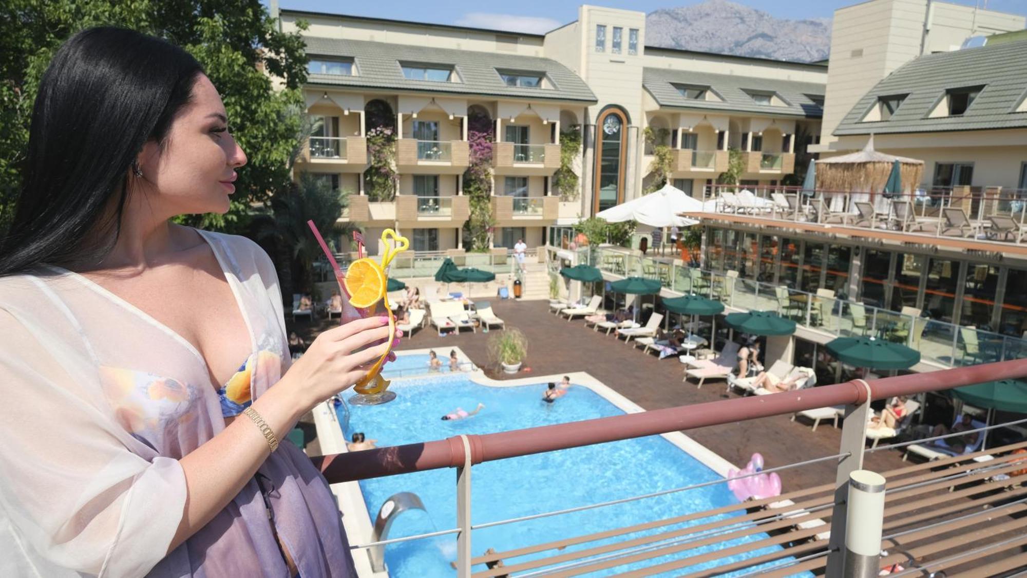Ambassador Hotel & Spa Antalia Esterno foto