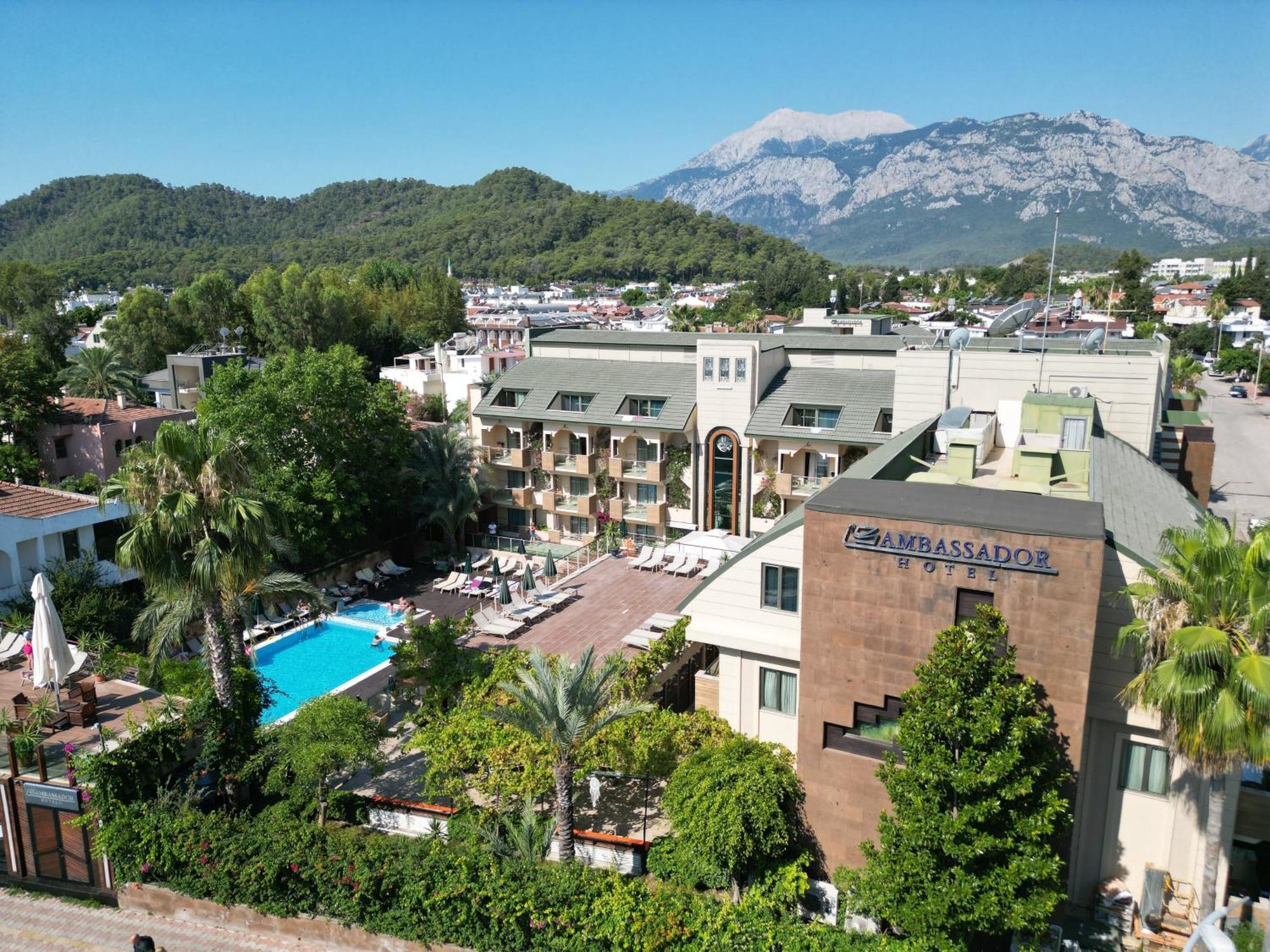 Ambassador Hotel & Spa Antalia Esterno foto