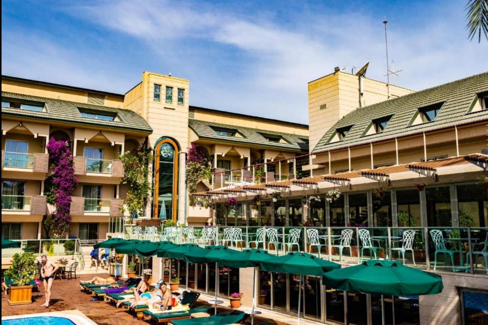 Ambassador Hotel & Spa Antalia Esterno foto